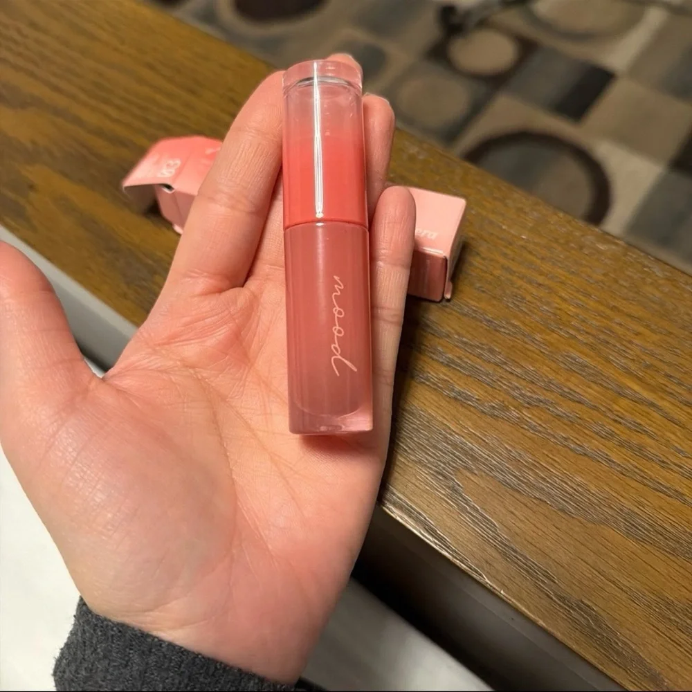 LIP BALM LIPSTICK LIP GLOSS bundle! NARS, Peripera, Romand, Sephora and more - Picture 7 of 7